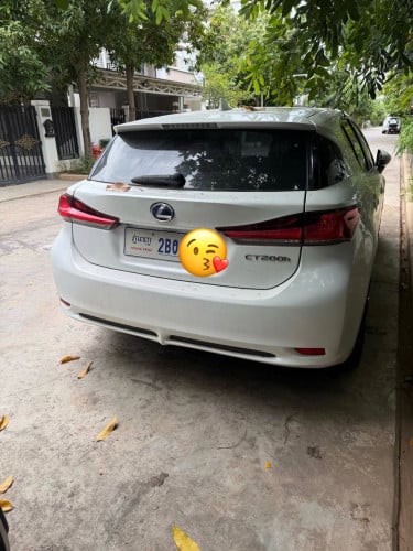 លក់ CT200H 2014