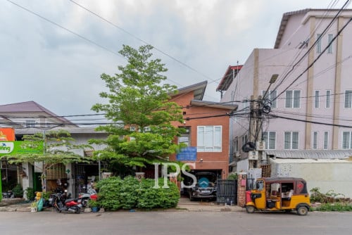 #FORSALE ๐ Western Style 4-Bedroom Villa -๐Phnom Penh Thmey, Phnom Penh