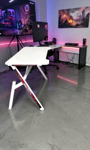 លក់ តុ Gaming USA Brand USA ទំហំ 75cm×120cm×60cm រឹងមាំល្អ ថ្មីស្អាត99%