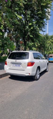 ស្តុកថ្មី Highlander 2008 V6 limited P1 ក្នុងលឿង( 2AL. ម្ចាស់ដើម) ថ្មីណាស់ ធានាទឹកថ្នាំហ្ស៊ីន 95%🥇✅