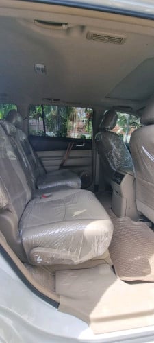 ស្តុកថ្មី Highlander 2008 V6 limited P1 ក្នុងលឿង( 2AL. ម្ចាស់ដើម) ថ្មីណាស់ ធានាទឹកថ្នាំហ្ស៊ីន 95%🥇✅