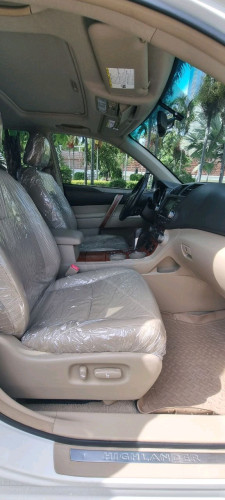 ស្តុកថ្មី Highlander 2008 V6 limited P1 ក្នុងលឿង( 2AL. ម្ចាស់ដើម) ថ្មីណាស់ ធានាទឹកថ្នាំហ្ស៊ីន 95%🥇✅