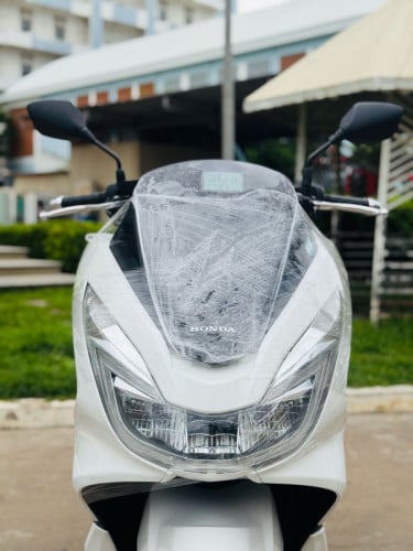 ក្រដាសពន្ធ HONDA PCX 017ជប៉ុនសុទ្ធ100% កម្លាំង125cc ធានាម៉ូតូស្អាតខ្ចីអេម98% តំលៃ1930$ Freeផ្លាកលេខ✅