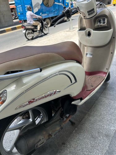 លក់Honda Scoopy