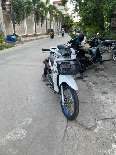 លក់ម៉ូតូ Honda Wave i 125 ឆ្នាំ 2007 🔥