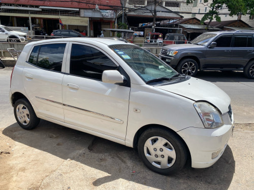 លក់Kia Morning 07 ឡានស្អាត