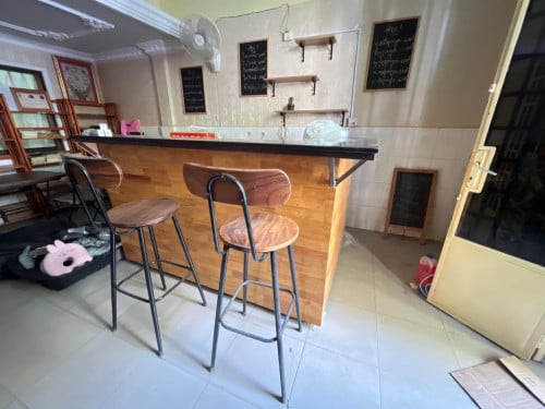 លក់ប្រញាប់ «ទូកាហ្វេបែប Mini Bar» ទំហំធំ 1.8m x 1.4m