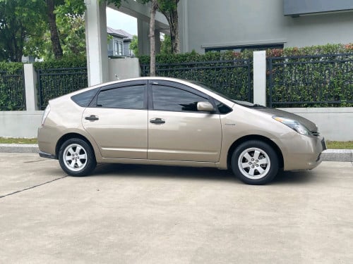 ខ្ចីណាស់! ផែនកម្រ! Prius 08 ពាក់កណ្តាលហ្វ៊ូល ក្នុងលឿង