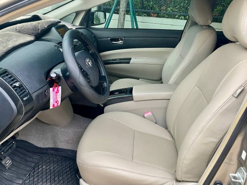 ខ្ចីណាស់! ផែនកម្រ! Prius 08 ពាក់កណ្តាលហ្វ៊ូល ក្នុងលឿង