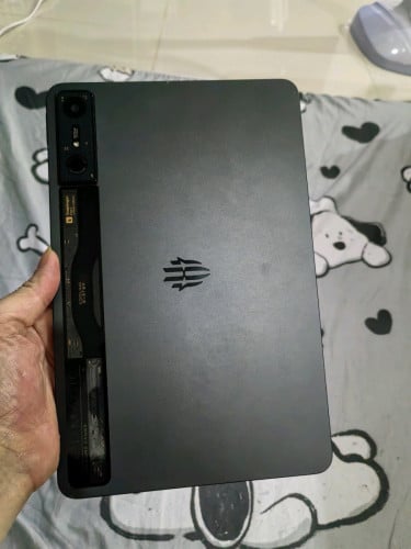 ចង់លក់ Redmagic Nova Gaming Tablet 98% 10ich