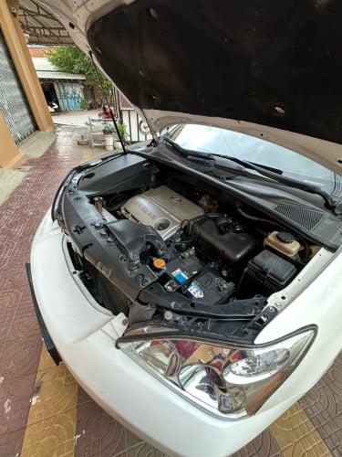 លក់បន្ទាន់លុយRX330ប៉ុង១