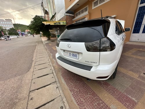 លក់បន្ទាន់លុយRX330ប៉ុង១