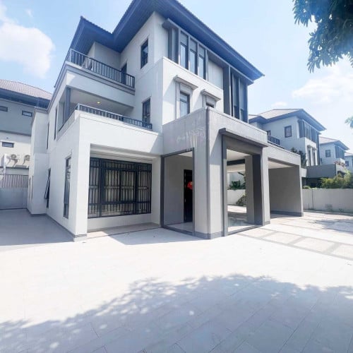 🏠Villa Queen for Rent in Borey Chip Mong Landmark 60m