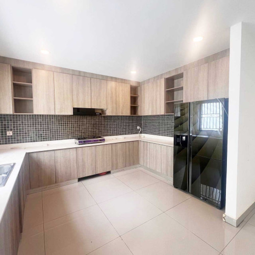 ๐ Villa Queen for Rent in Borey Chip Mong Landmark 60m