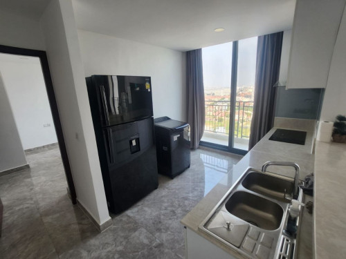 ๐ข Condo For Rent 4 bedroom penthouse ๐ฒ Price: $1,300/month ๐ Location: Chroy Changva