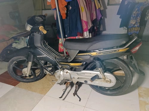 018អត់កាតម៉ាស៊ីនអែមជិះស្រួល