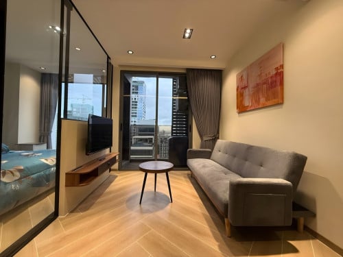 1 bed at Bkk1 for rent