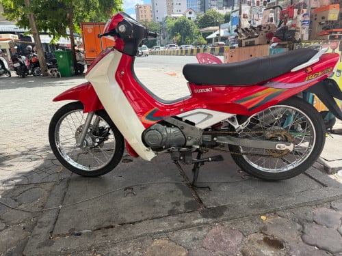 1350$