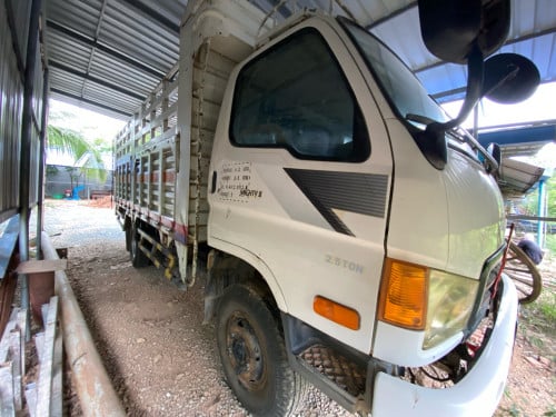 2.5Tឆ្នាំ2003