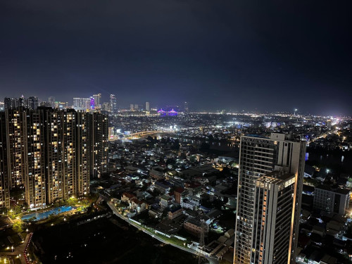 2 bed at urban village for rent