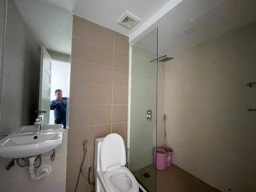 2 Bedroom Aapartment for rent in TTP with Pool is available now.