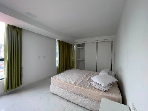 2 Bedroom Aapartment for rent in TTP with Pool is available now.