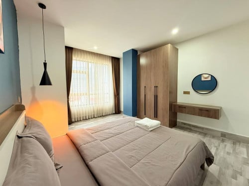 2 Bedroom For Rent At Toul Tompong