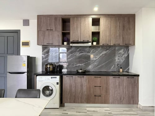 2 Bedroom For Rent At Toul Tompong