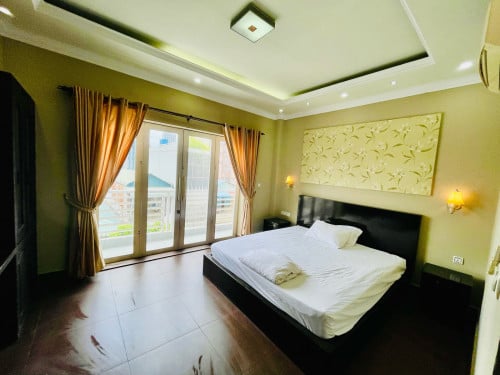2 Bedrooms available For rent