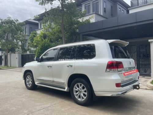 2016 ម្ចាស់ដេីមទិញខ្លាញ់គោ Toyota Lancriser GXR V6