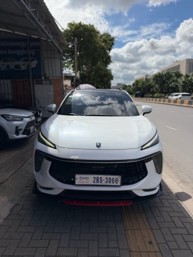 2022 Forthing T5 Evo (53,000km) ថ្នាំស៊ីន សោ2គ្រាប់ ម្ចាស់ដេីម