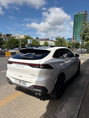2022 Forthing T5 Evo (53,000km) ថ្នាំស៊ីន សោ2គ្រាប់ ម្ចាស់ដេីម
