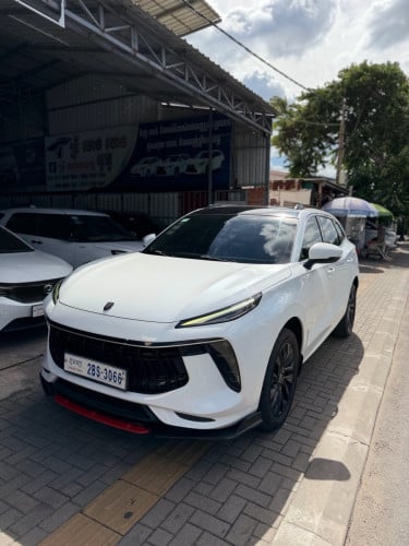 2022 Forthing T5 Evo (53,000km) ថ្នាំស៊ីន សោ2គ្រាប់ ម្ចាស់ដេីម