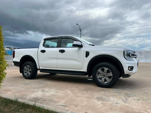 2023 Ford Ranger XLT Full option Bi-Turbo