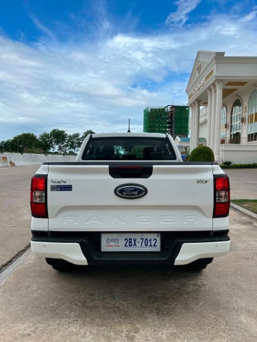 2023 Ford Ranger XLT Full option Bi-Turbo