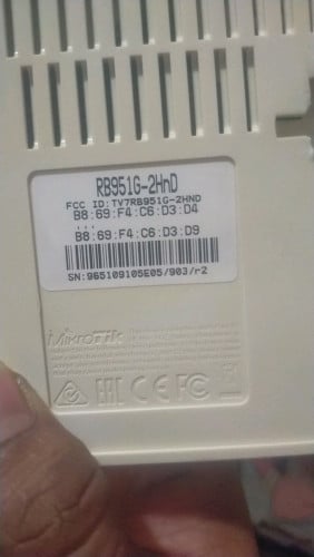 27$ Mikrotik 951Gigabit