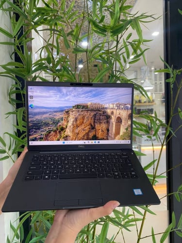 299$ Promotion DELL 7400 from Australia