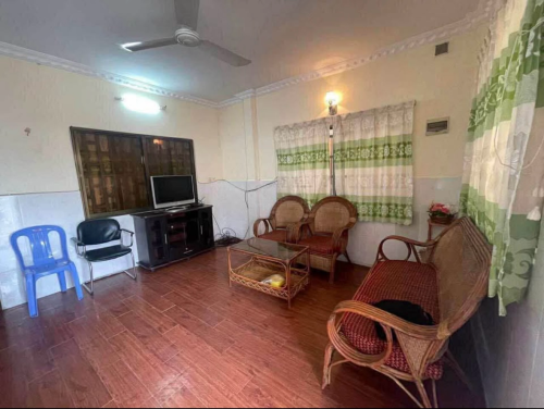 2nd floor for rent