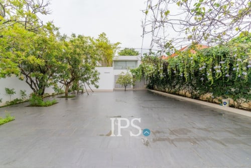 5-Bedroom Holiday Home For Sale — Koh Krabei, Phnom Penh 🏠🌿