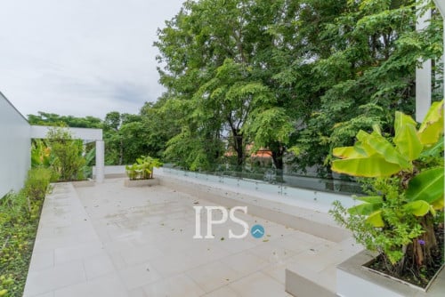 5-Bedroom Holiday Home For Sale โ Koh Krabei, Phnom Penh ๐ ๐ฟ