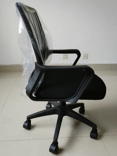98% Office chairs for selling កៅអីការិយាល័យ