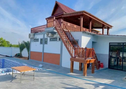 A private villa with pool for rent in Kampot
