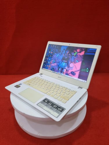 Acer i5-6th Gen Slim ( 8GB - 256GB ) Battery Good ๐