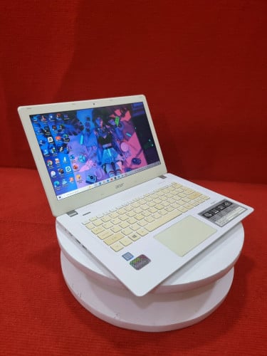 Acer i5-6th Gen Slim ( 8GB - 256GB ) Battery Good ๐