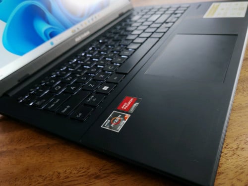 Asus VivoBook Go15 នៅស្អាត99%