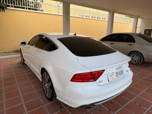 Audi A7 2012 Europe spec
