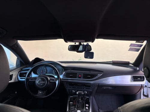 Audi A7 2012 Europe spec