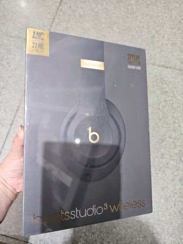 Beats studio 3 skyline collection brand new ,