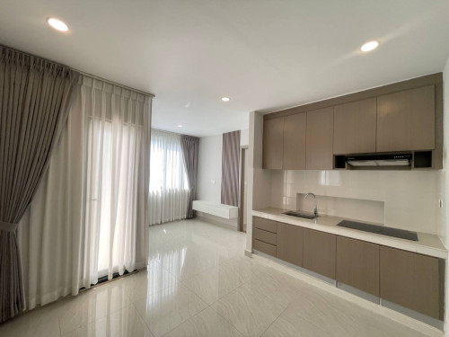Bliss 2 Bedrooms Rental: $400- $420