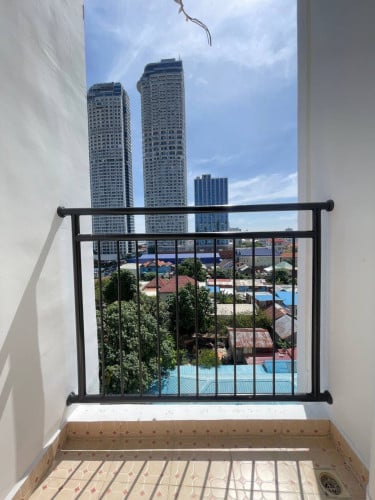 Bliss 2 Bedrooms Rental: $400- $420